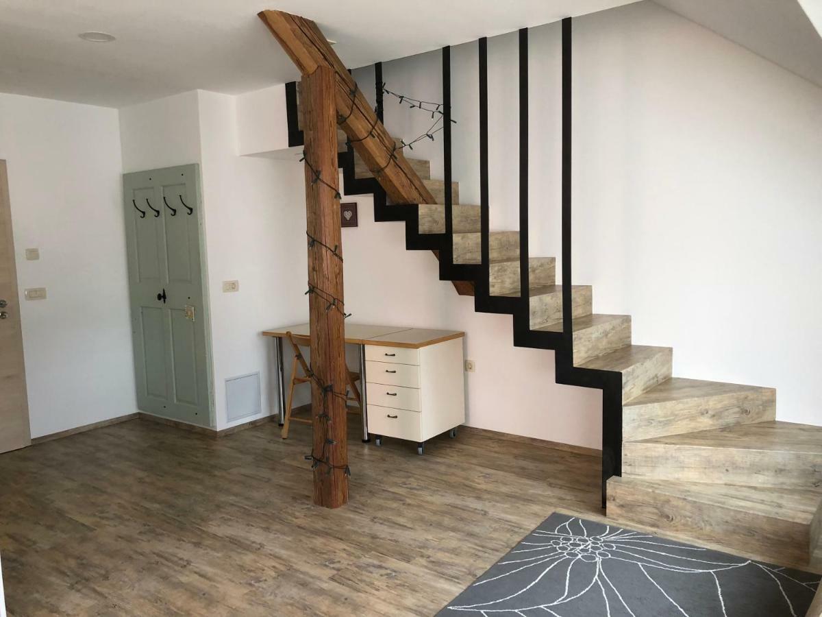 Apartma Linhartov Trg Radovljica Buitenkant foto