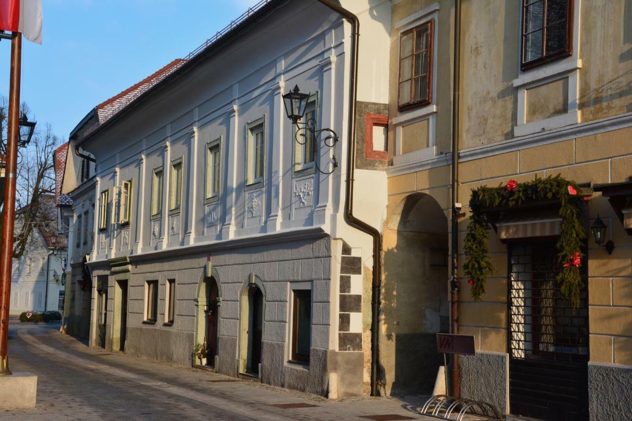Apartma Linhartov Trg Radovljica Buitenkant foto